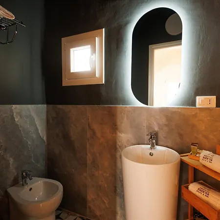 Grotta Sancta Suite&spa Bed & Breakfast 3*