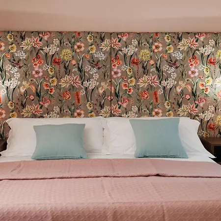 Grotta Sancta Suite&spa Bed & Breakfast 3*